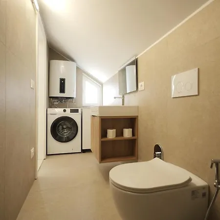 Feriehus Dionis Luxury Penthouse